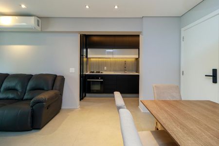 Sala de apartamento para alugar com 2 quartos, 66m² em Jardim das Acacias, São Paulo