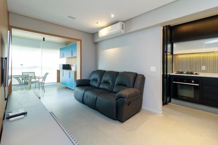 Sala de apartamento para alugar com 2 quartos, 66m² em Jardim das Acacias, São Paulo