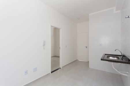 Apartamento para alugar com 40m², 2 quartos e sem vagaSala / Cozinha 