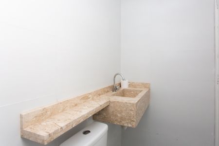 Apartamento para alugar com 40m², 2 quartos e sem vagaBanheiro 