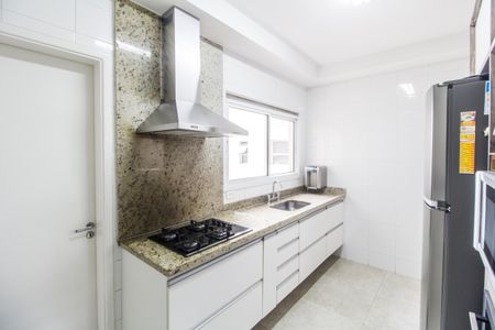 Apartamento para alugar com 132m², 3 quartos e 2 vagasCozinha
