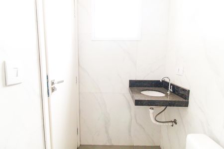 Apartamento à venda com 87m², 2 quartos e 2 vagasBanheiro da Suíte