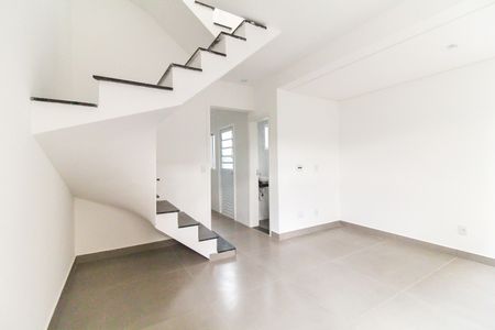 Sala de apartamento à venda com 2 quartos, 87m² em Itaquera, São Paulo