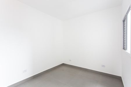 Casa à venda com 87m², 2 quartos e 2 vagas Casa à venda com 87m², 2 quartos e 2 vagasSuíte