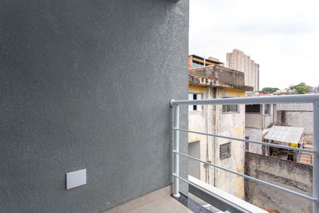 Casa à venda com 87m², 2 quartos e 2 vagas Casa à venda com 87m², 2 quartos e 2 vagasVaranda do Quarto