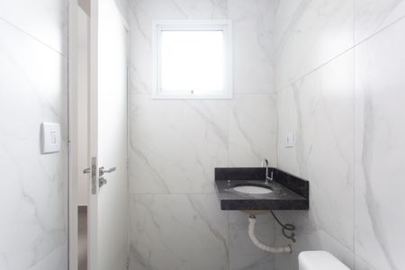 Casa à venda com 87m², 2 quartos e 2 vagas Casa à venda com 87m², 2 quartos e 2 vagasBanheiro da Suíte