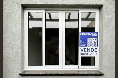 Casa à venda com 87m², 2 quartos e 2 vagas Casa à venda com 87m², 2 quartos e 2 vagasPlaca