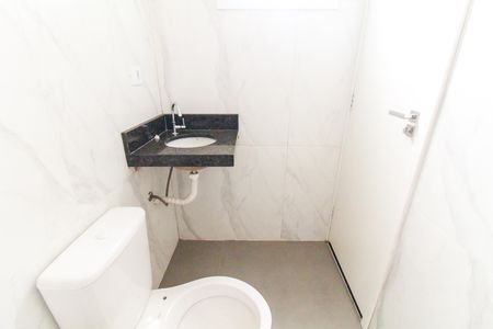 Apartamento à venda com 87m², 2 quartos e 2 vagas Apartamento à venda com 87m², 2 quartos e 2 vagasBanheiro da Suíte