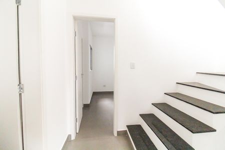 Apartamento à venda com 87m², 2 quartos e 2 vagas Apartamento à venda com 87m², 2 quartos e 2 vagasHall