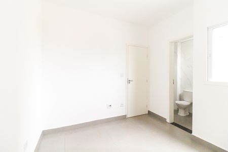 Apartamento à venda com 87m², 2 quartos e 2 vagas Apartamento à venda com 87m², 2 quartos e 2 vagasSuíte
