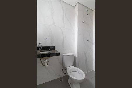 Casa de condomínio à venda com 87m², 2 quartos e 2 vagasBanheiro Suíte 