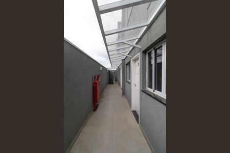 Casa de condomínio à venda com 87m², 2 quartos e 2 vagasCorredor