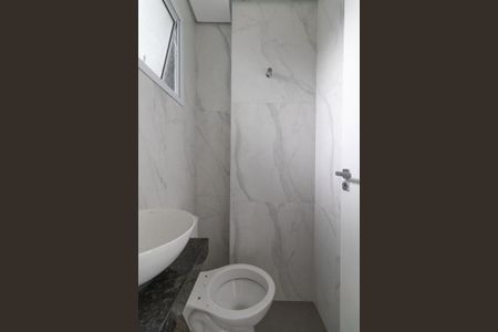 Casa de condomínio à venda com 87m², 2 quartos e 2 vagasLavabo