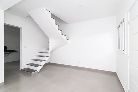 Casa de condomínio à venda com 87m², 2 quartos e 2 vagas Casa de condomínio à venda com 87m², 2 quartos e 2 vagasSala