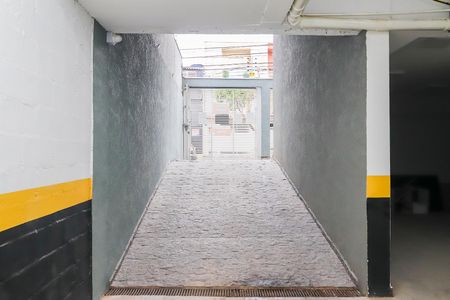 Casa de condomínio à venda com 87m², 2 quartos e 2 vagas Casa de condomínio à venda com 87m², 2 quartos e 2 vagasEntrada de Veículos