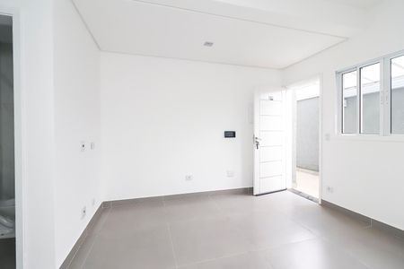 Casa de condomínio à venda com 87m², 2 quartos e 2 vagasSala