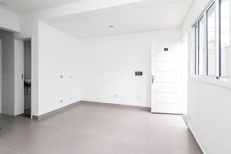 Casa de condomínio à venda com 87m², 2 quartos e 2 vagasSala