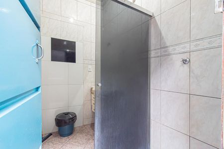 Casa à venda com 280m², 4 quartos e 1 vaga Casa à venda com 280m², 4 quartos e 1 vagaBanheiro 3