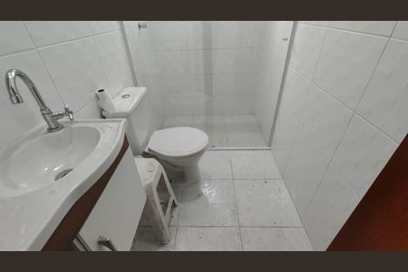 Casa para alugar com 90m², 2 quartos e sem vaga Casa para alugar com 90m², 2 quartos e sem vagaBanheiro social