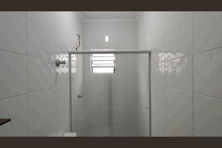 Casa para alugar com 90m², 2 quartos e sem vaga Casa para alugar com 90m², 2 quartos e sem vagaBanheiro social