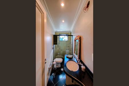 Apartamento à venda com 360m², 4 quartos e 6 vagasBanheiro