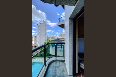 Apartamento à venda com 360m², 4 quartos e 6 vagasVaranda  da Suíte 1