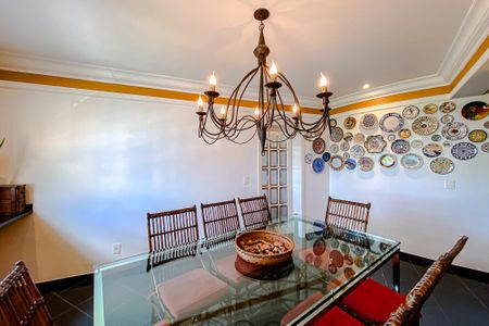 Apartamento à venda com 360m², 4 quartos e 6 vagasSala de Jantar