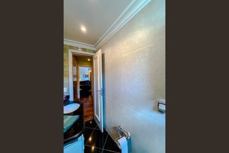 Apartamento à venda com 360m², 4 quartos e 6 vagasBanheiro