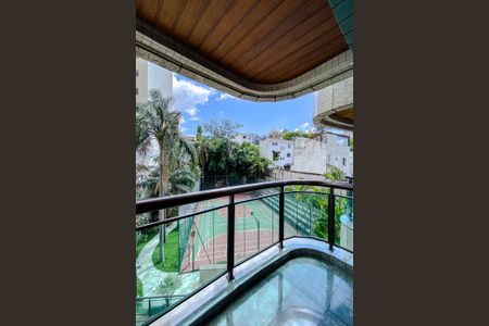 Apartamento à venda com 360m², 4 quartos e 6 vagasVaranda do Escritório