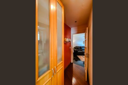 Apartamento à venda com 360m², 4 quartos e 6 vagasHall