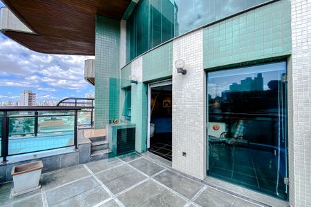 Apartamento à venda com 360m², 4 quartos e 6 vagasVaranda da Sala