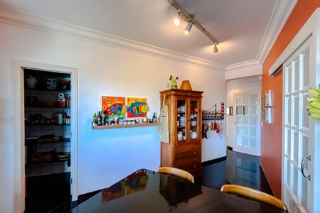 Apartamento à venda com 360m², 4 quartos e 6 vagasCopa