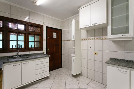 Casa para alugar com 250m², 3 quartos e 5 vagasCozinha