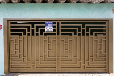 Casa para alugar com 250m², 3 quartos e 5 vagasFachada