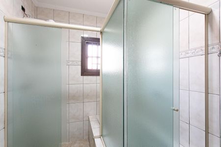 Casa para alugar com 250m², 3 quartos e 5 vagasBanheiro da Suíte