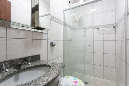 Casa para alugar com 250m², 3 quartos e 5 vagasBanheiro