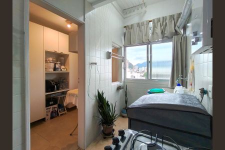 Apartamento à venda com 67m², 2 quartos e 1 vaga Apartamento à venda com 67m², 2 quartos e 1 vagaCozinha e Área de Serviço