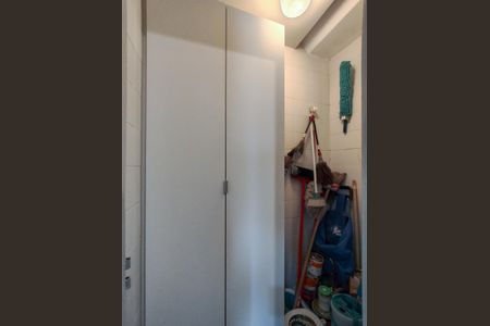 Apartamento à venda com 67m², 2 quartos e 1 vaga Apartamento à venda com 67m², 2 quartos e 1 vagaQuarto de Serviço