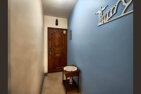 Apartamento à venda com 67m², 2 quartos e 1 vaga Apartamento à venda com 67m², 2 quartos e 1 vagaEntrada