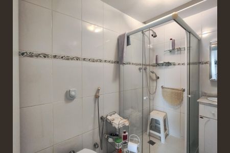 Apartamento à venda com 67m², 2 quartos e 1 vaga Apartamento à venda com 67m², 2 quartos e 1 vagaBanheiro Corredor