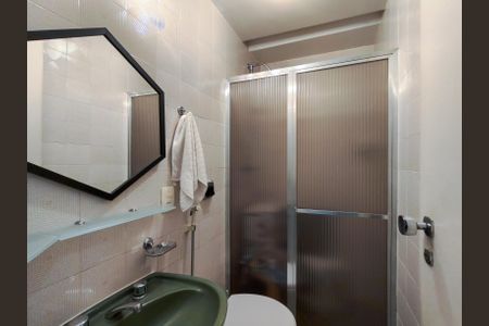 Apartamento à venda com 67m², 2 quartos e 1 vaga Apartamento à venda com 67m², 2 quartos e 1 vagaBanheiro Corredor