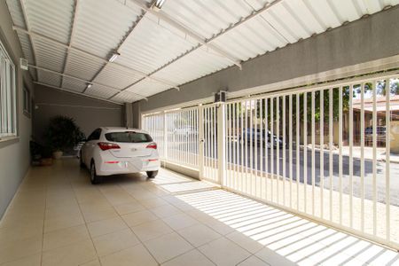 Casa à venda com 201m², 3 quartos e 2 vagasGaragem