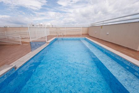 Apartamento para alugar com 61m², 2 quartos e 1 vaga Apartamento para alugar com 61m², 2 quartos e 1 vagaÁrea comum - Piscina