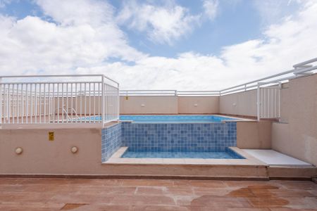 Apartamento para alugar com 61m², 2 quartos e 1 vaga Apartamento para alugar com 61m², 2 quartos e 1 vagaÁrea comum - Piscina