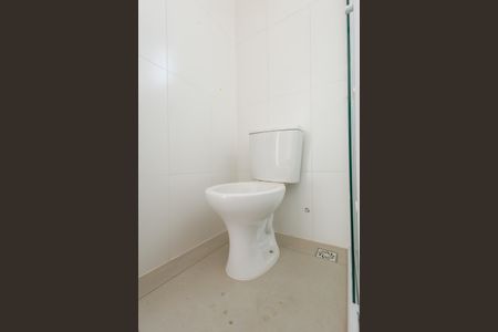 Apartamento para alugar com 61m², 2 quartos e 1 vaga Apartamento para alugar com 61m², 2 quartos e 1 vagaBanheiro Corredor