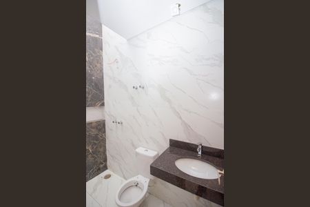 Casa à venda com 120m², 3 quartos e 3 vagasBanheiro Social