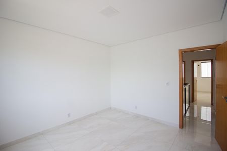 Casa à venda com 120m², 3 quartos e 3 vagasQuarto Suíte