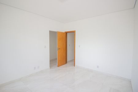 Casa à venda com 120m², 3 quartos e 3 vagasQuarto Suíte