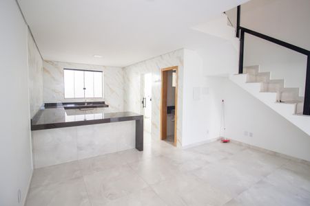 Casa à venda com 120m², 3 quartos e 3 vagasSala