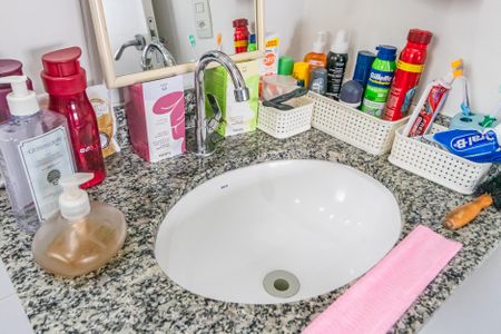 Apartamento à venda com 87m², 3 quartos e 1 vaga Apartamento à venda com 87m², 3 quartos e 1 vagaBanheiro da Suíte